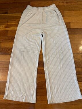 Very Comfy Roxy Kids Cream Ribbed Wide Leg Pants/Beach Cover - Size L (12/14)